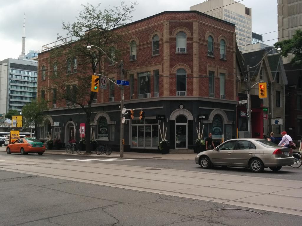 Baystreet Hotel/Motel Toronto Extérieur photo